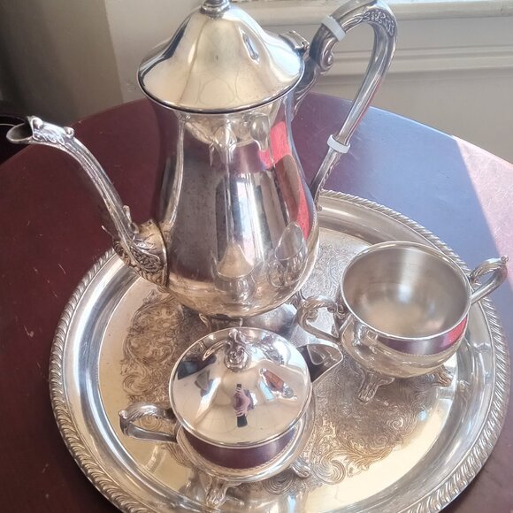 Vintage Kent Silversmiths Silverplate Coffee / Tea Set W/ Tray - Baroque - Picture 2 of 16